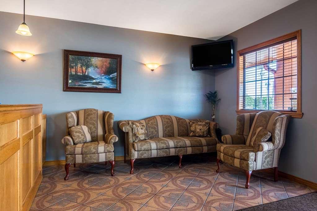 Rodeway Inn Broken Bow-Hochatown المظهر الداخلي الصورة