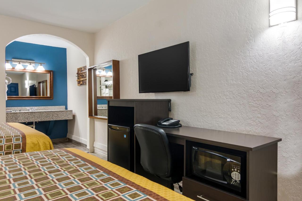 Rodeway Inn Broken Bow-Hochatown المظهر الخارجي الصورة