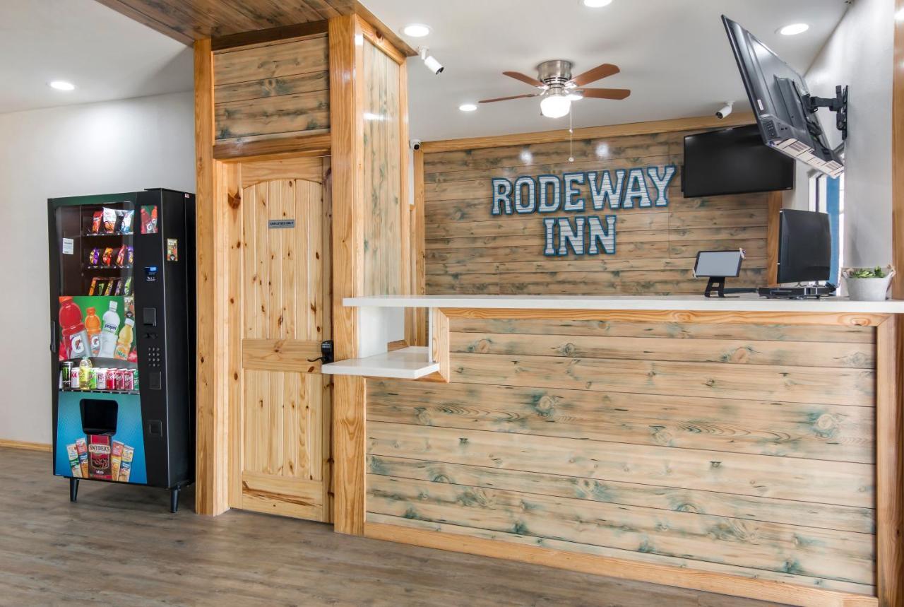 Rodeway Inn Broken Bow-Hochatown المظهر الخارجي الصورة