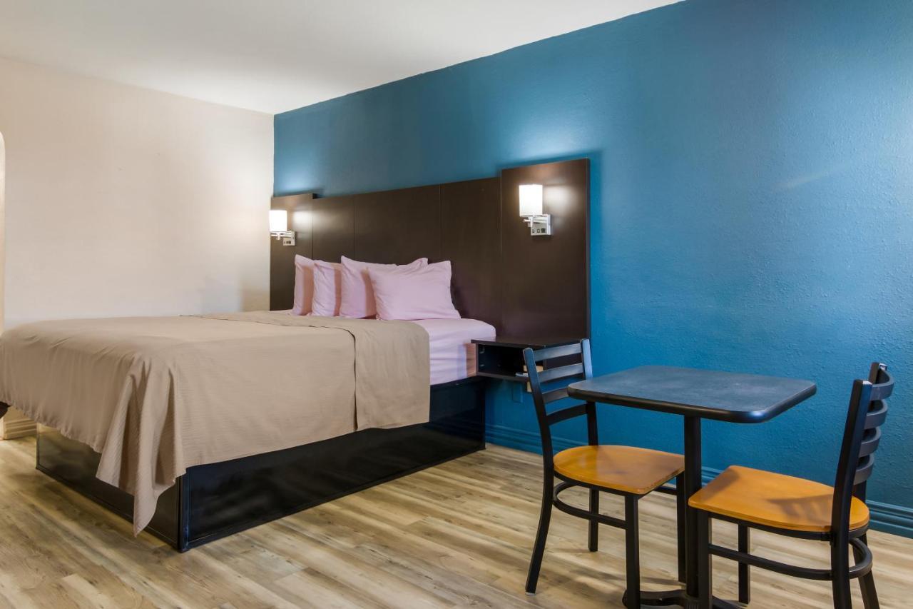 Rodeway Inn Broken Bow-Hochatown المظهر الخارجي الصورة