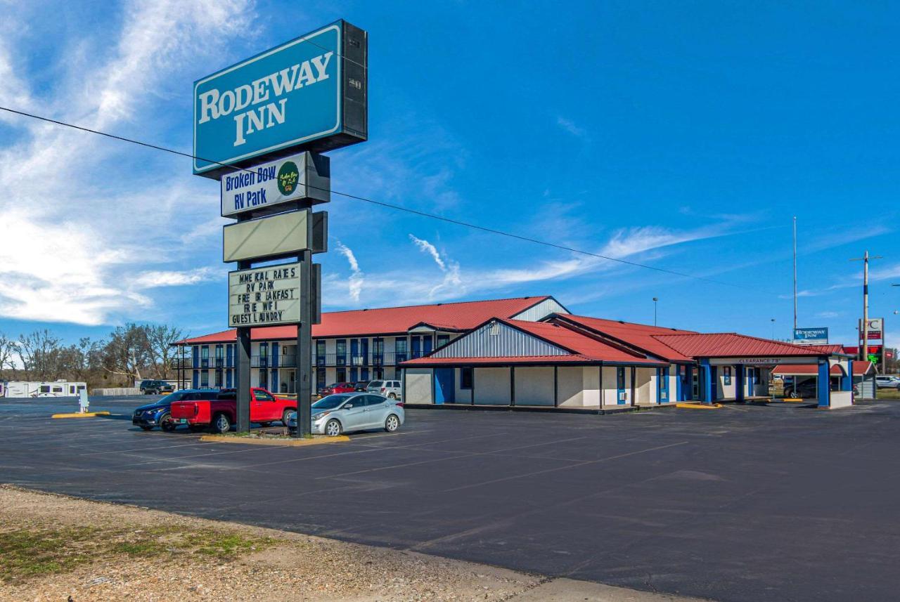 Rodeway Inn Broken Bow-Hochatown المظهر الخارجي الصورة