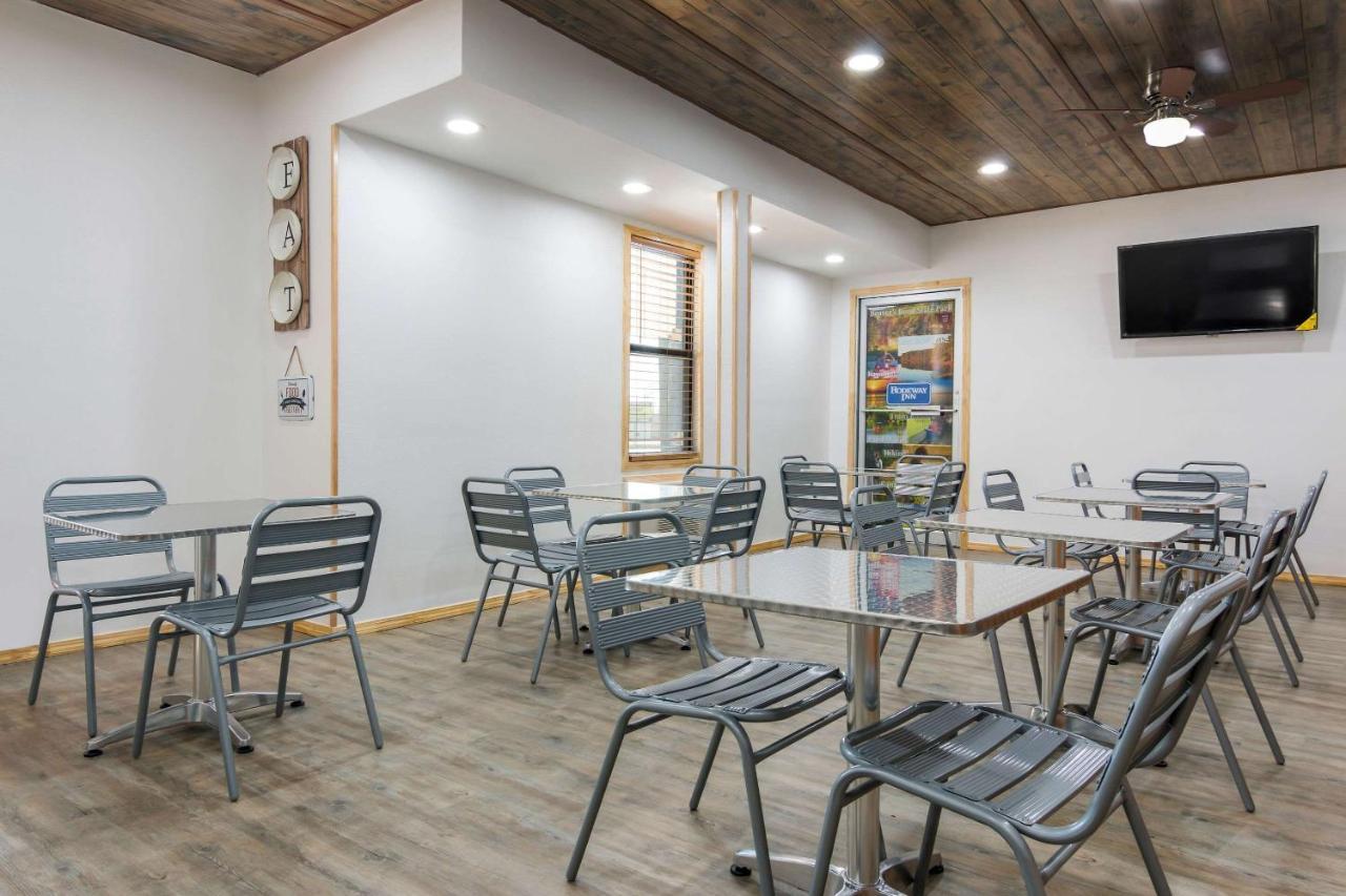 Rodeway Inn Broken Bow-Hochatown المظهر الخارجي الصورة
